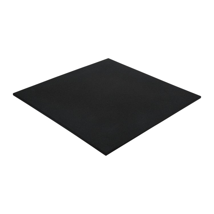 mata_na_silownie_kwadrat_100x100_ujecie_pod_skosem.jpg