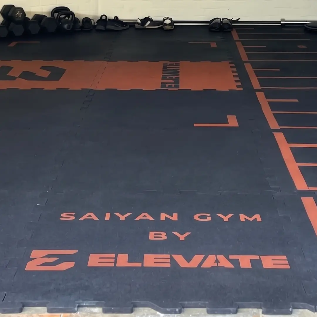 Elevate Projekt - Fitnessstudio in der Garage
