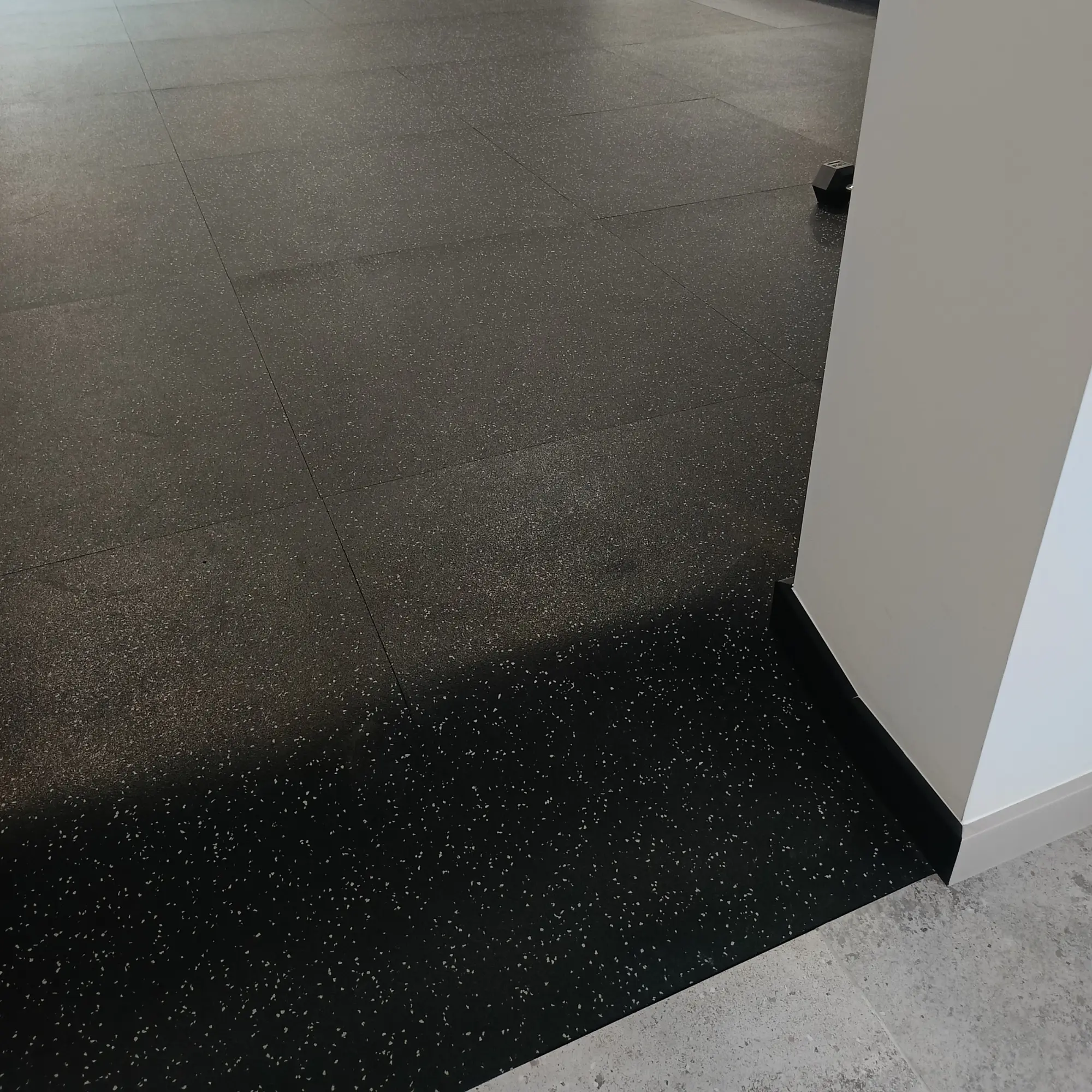 Auffahrt aus Gummimatten Square Pro Mosaic