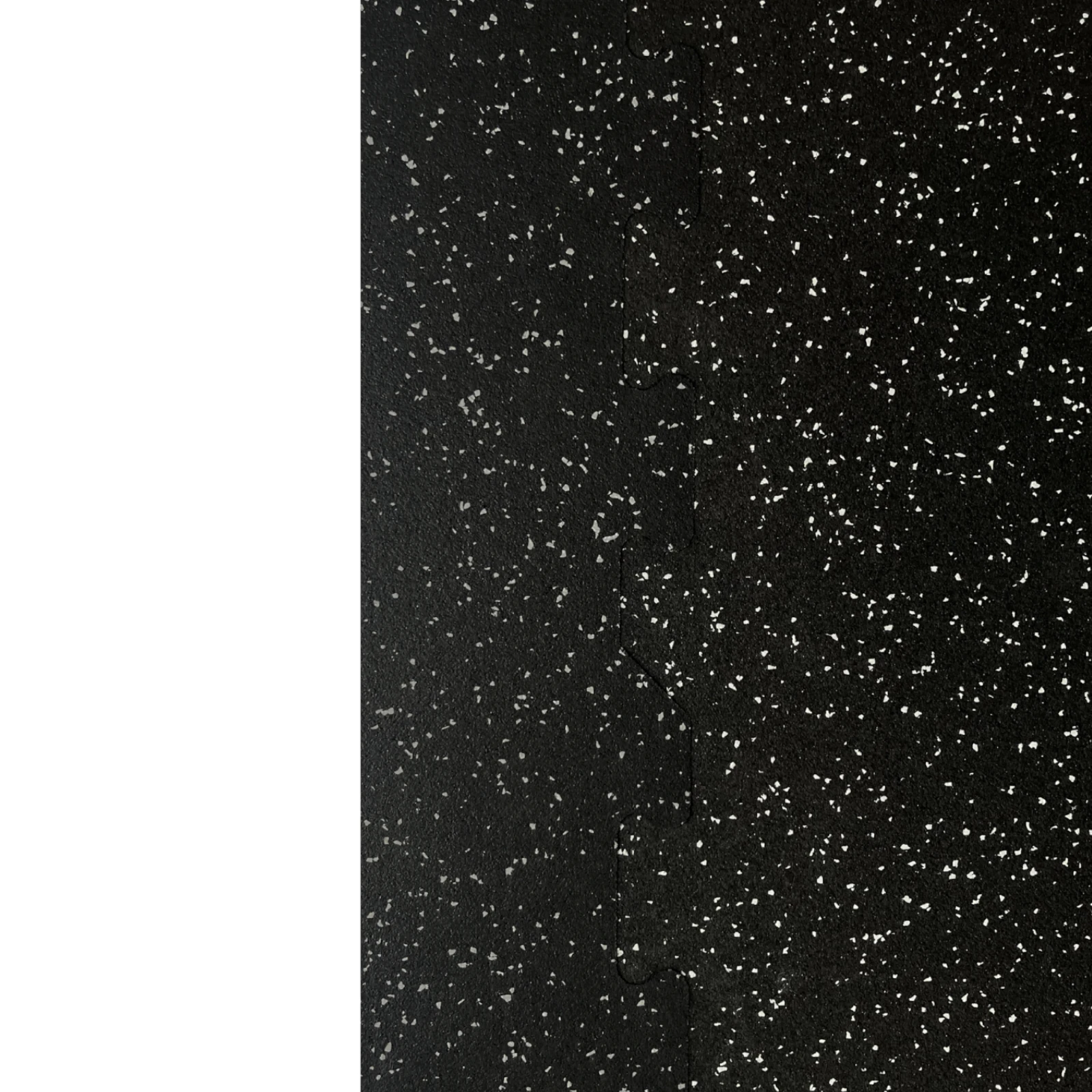 Präzise Verbindung des geraden Abschlusses mit der Gummimatte PRO Mosaic 5% graues EPDM
